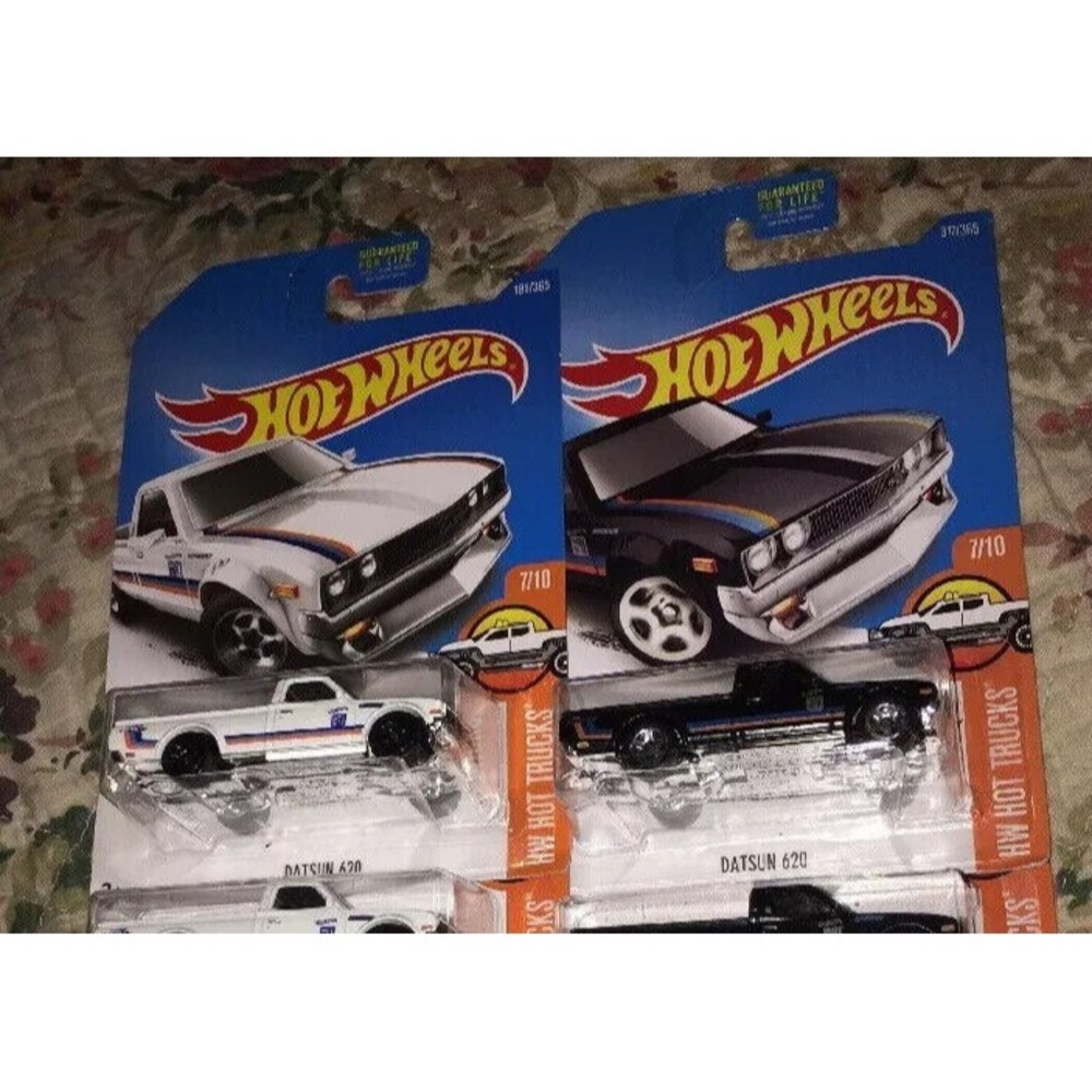 Hot Wheels Datsun 620 Pick-up Truck Orange Blue Stripes White Lot 7/10 Black